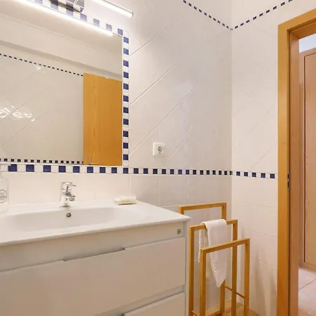 Apartman Quinta Gomeira 59 *